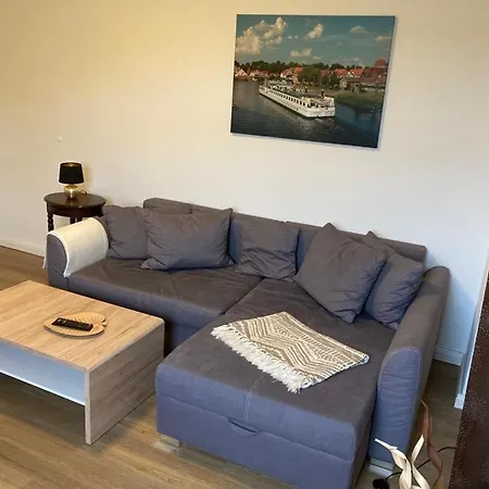 Bilderbuchcafe - Ferien - No 3 - Markt 7 Apartman Havelberg