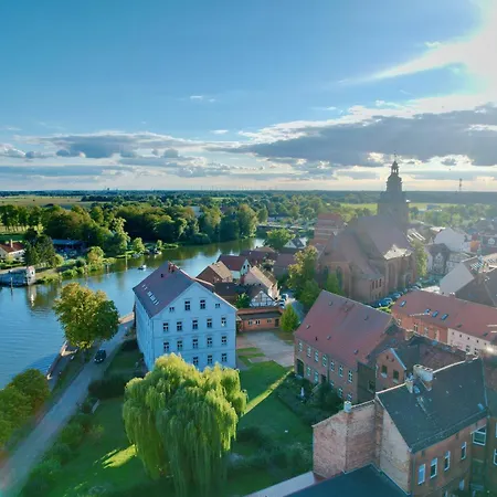 Bilderbuchcafe - Ferien - No 3 - Markt 7 Appartement Havelberg