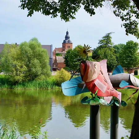 Bilderbuchcafe - Ferien - No 3 - Markt 7 Apartman Havelberg