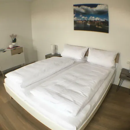 Apartman Bilderbuchcafe - Ferien - No 3 - Markt 7 *