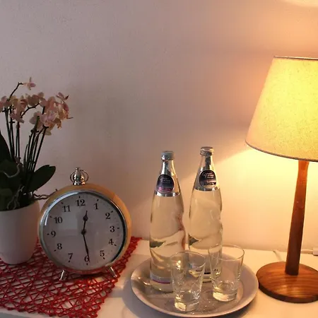 Apartman Bilderbuchcafe - Ferien - No 3 - Markt 7