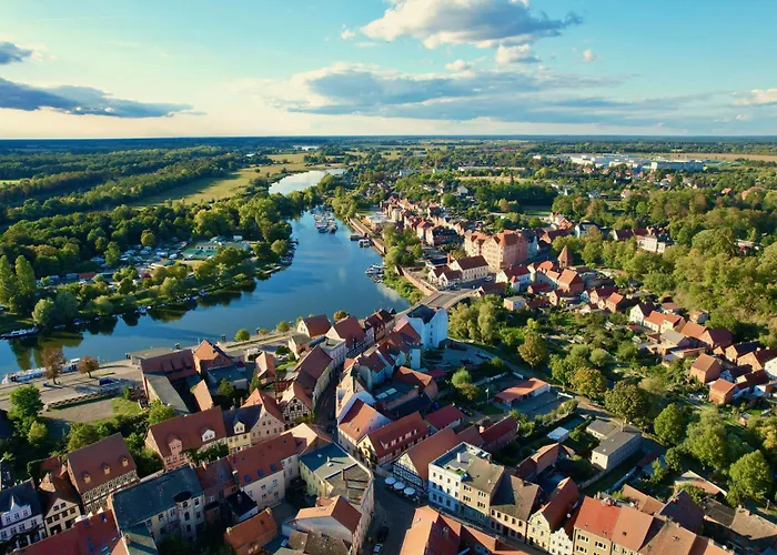 Apartmán Bilderbuchcafe - Ferien - No 3 - Markt 7