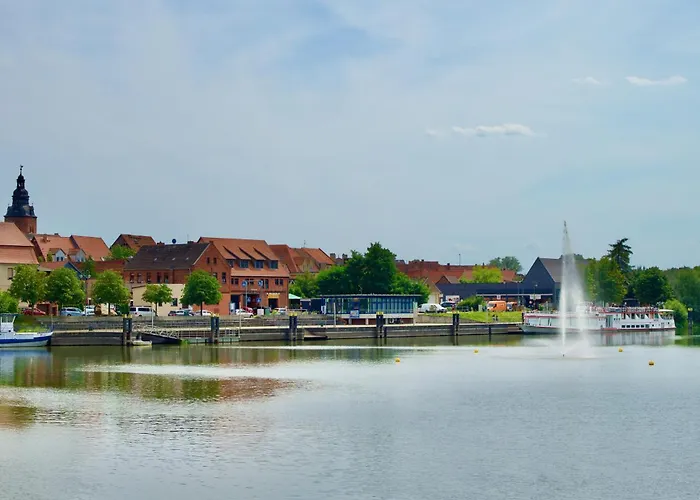 Bilderbuchcafe - Ferien - No 3 - Markt 7 Apartmán Havelberg