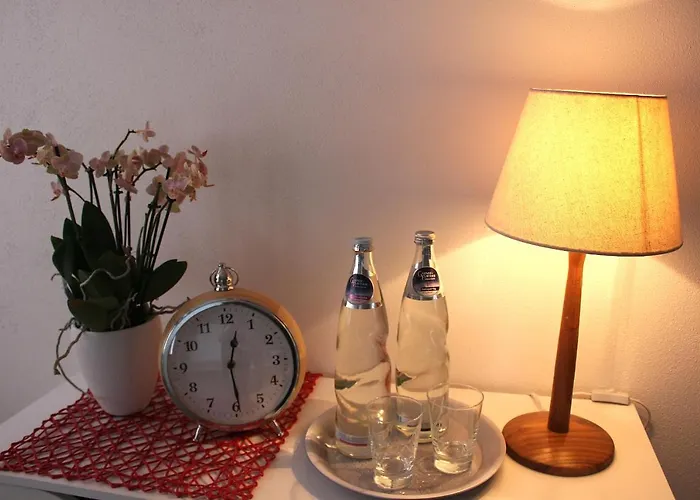 Apartmán Bilderbuchcafe - Ferien - No 3 - Markt 7